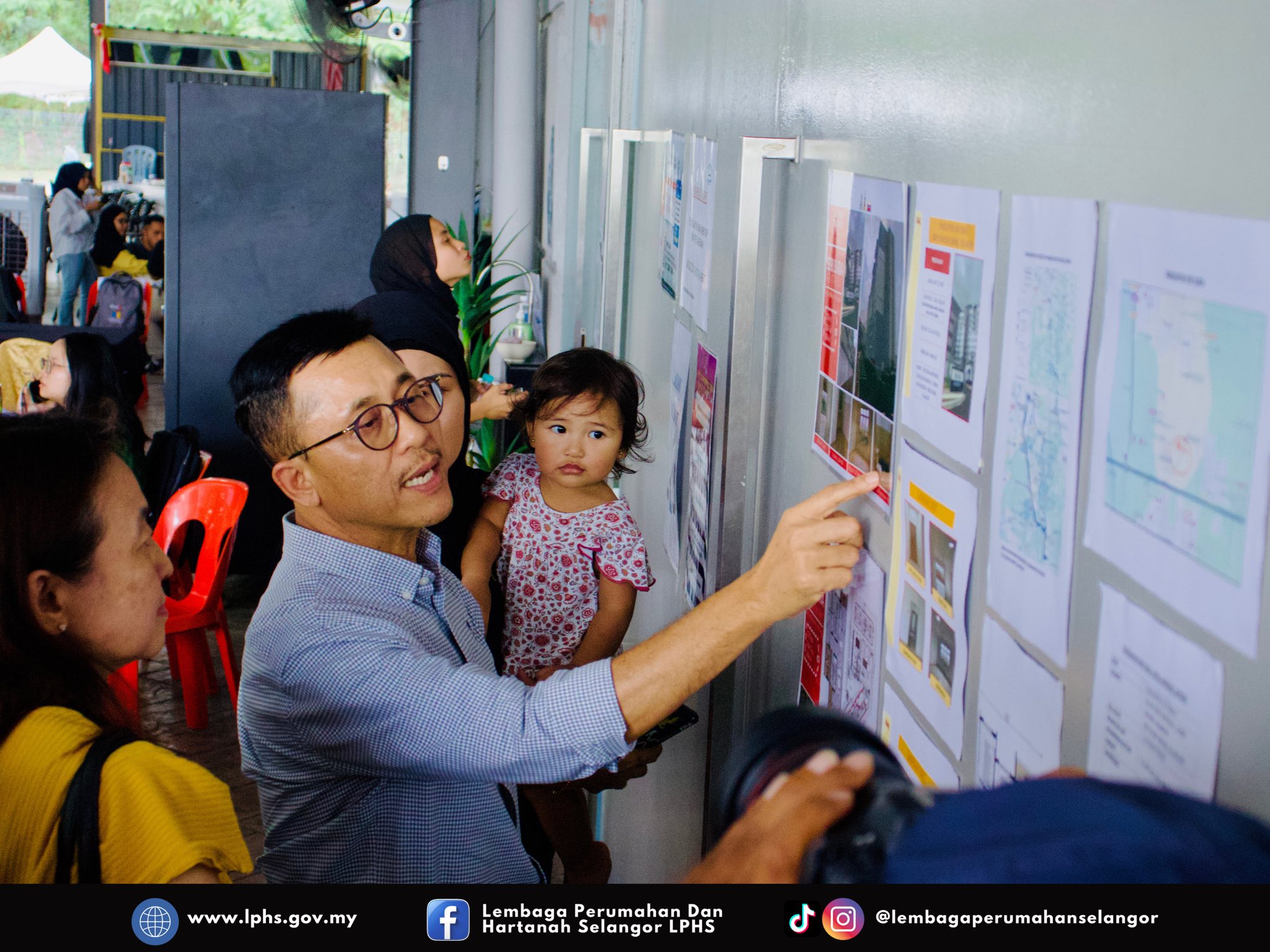 TAKLIMAT TAWARAN (RUMAH SELANGORKU) KEPADA MANGSA KEBAKARAN PAIP GAS PUTRA HEIGHTS
