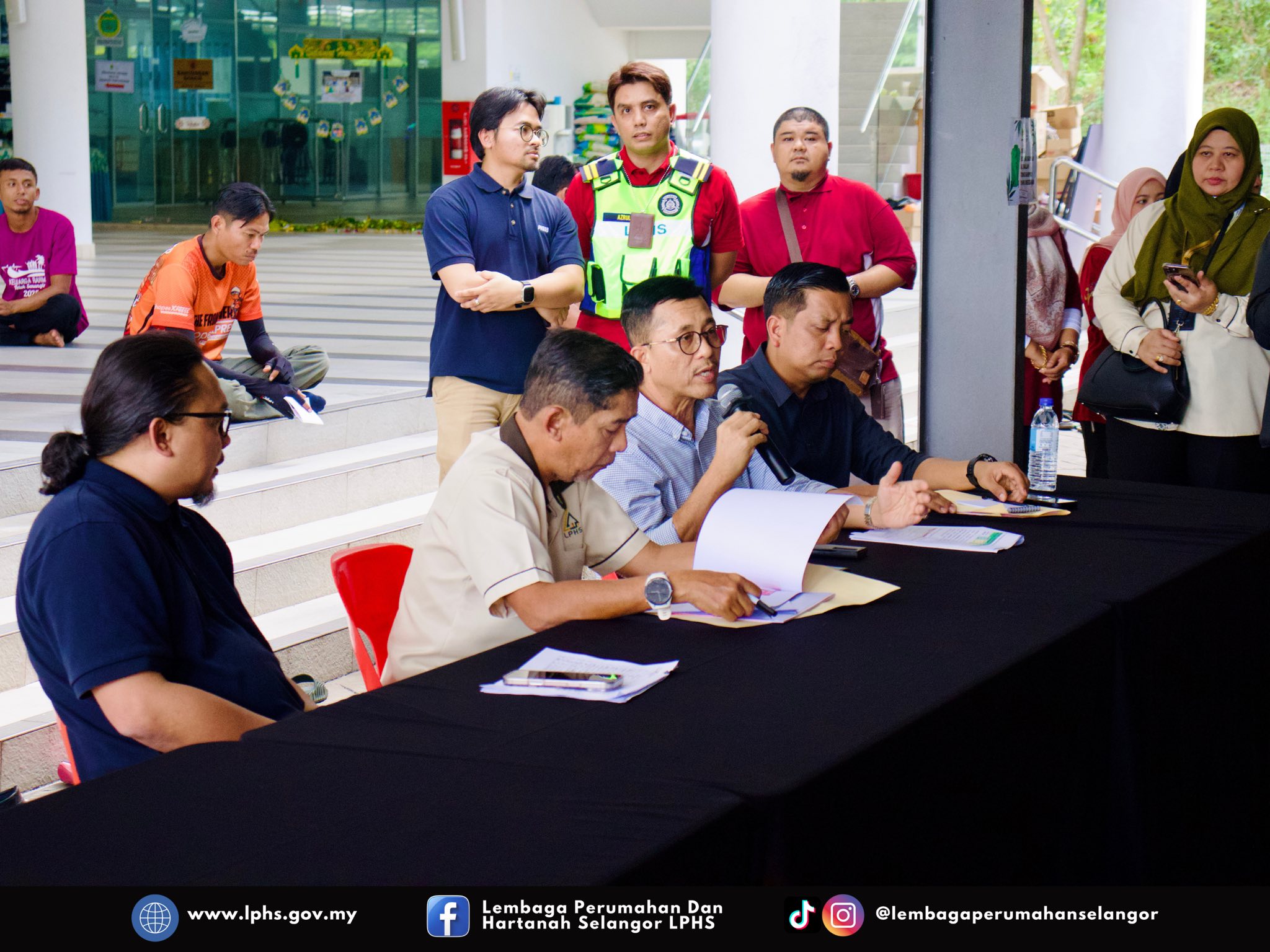 TAKLIMAT TAWARAN (RUMAH SELANGORKU) KEPADA MANGSA KEBAKARAN PAIP GAS PUTRA HEIGHTS