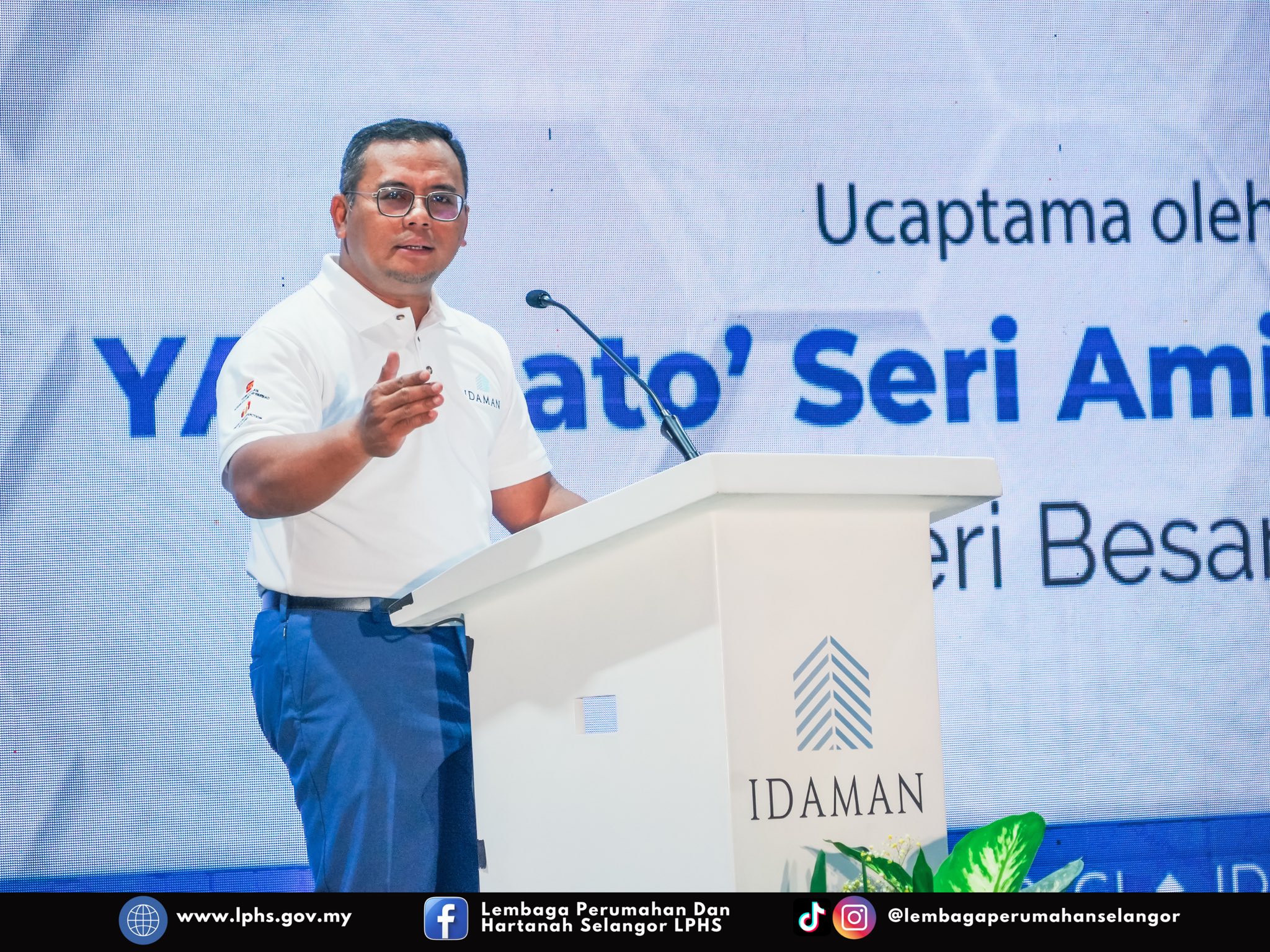 MAJLIS PENYERAHAN KUNCI RUMAH IDAMAN BUKIT JELUTONG