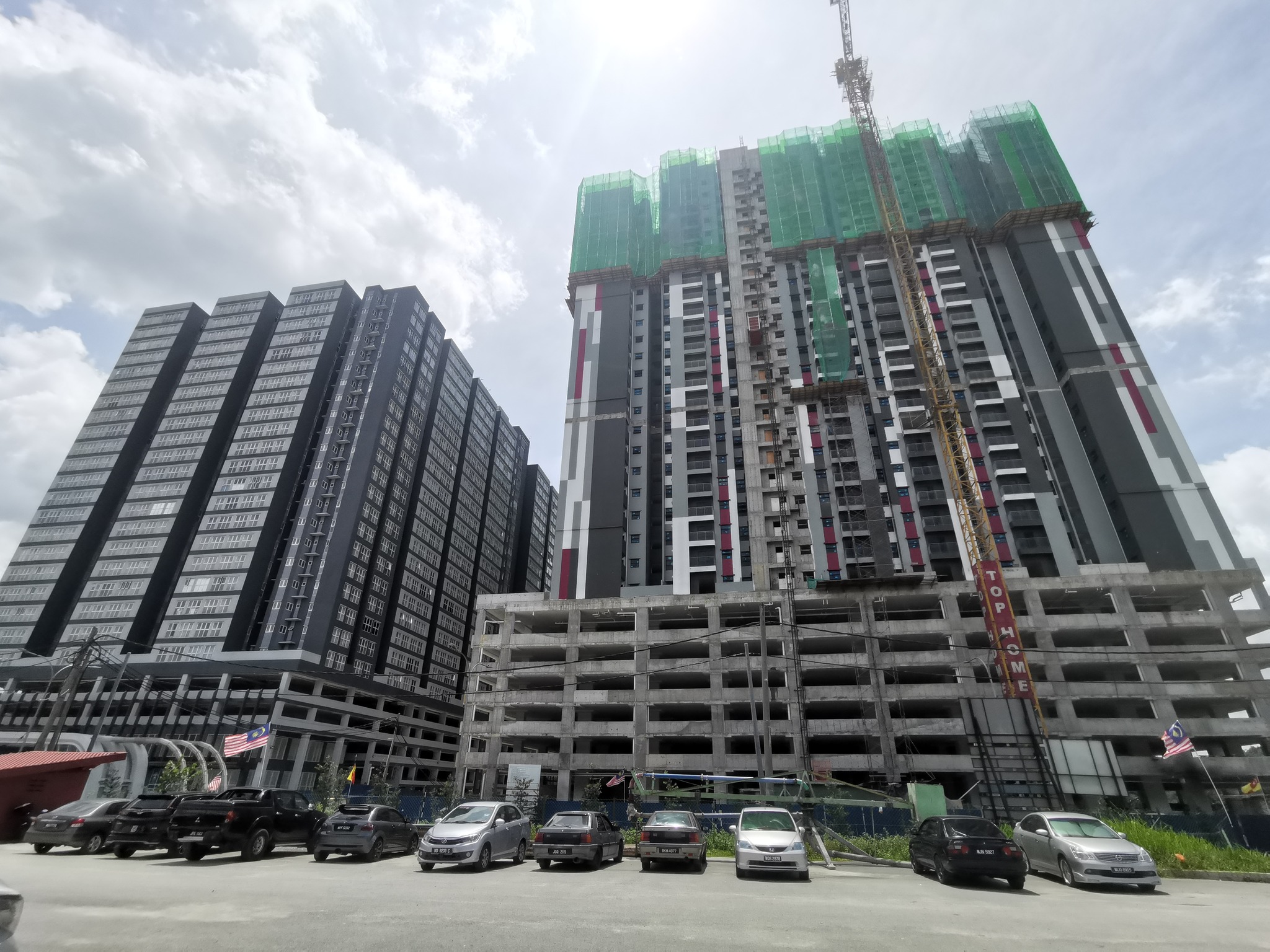 LAWATAN TAPAK BERSAMA PENGARAH EKSEKUTIF LPHS BAGI PROJEK PANGSAPURI PERKHIDMATAN TOP HOME BUILDER LAWATAN TAPAK BERSAMA PENGARAH EKSEKUTIF LPHS BAGI PROJEK PANGSAPURI PERKHIDMATAN TOP HOME BUILDER DEV. SDN. BHD. TARIKH: 29 SEPTEMBER 2022 (KHAMIS) MA
