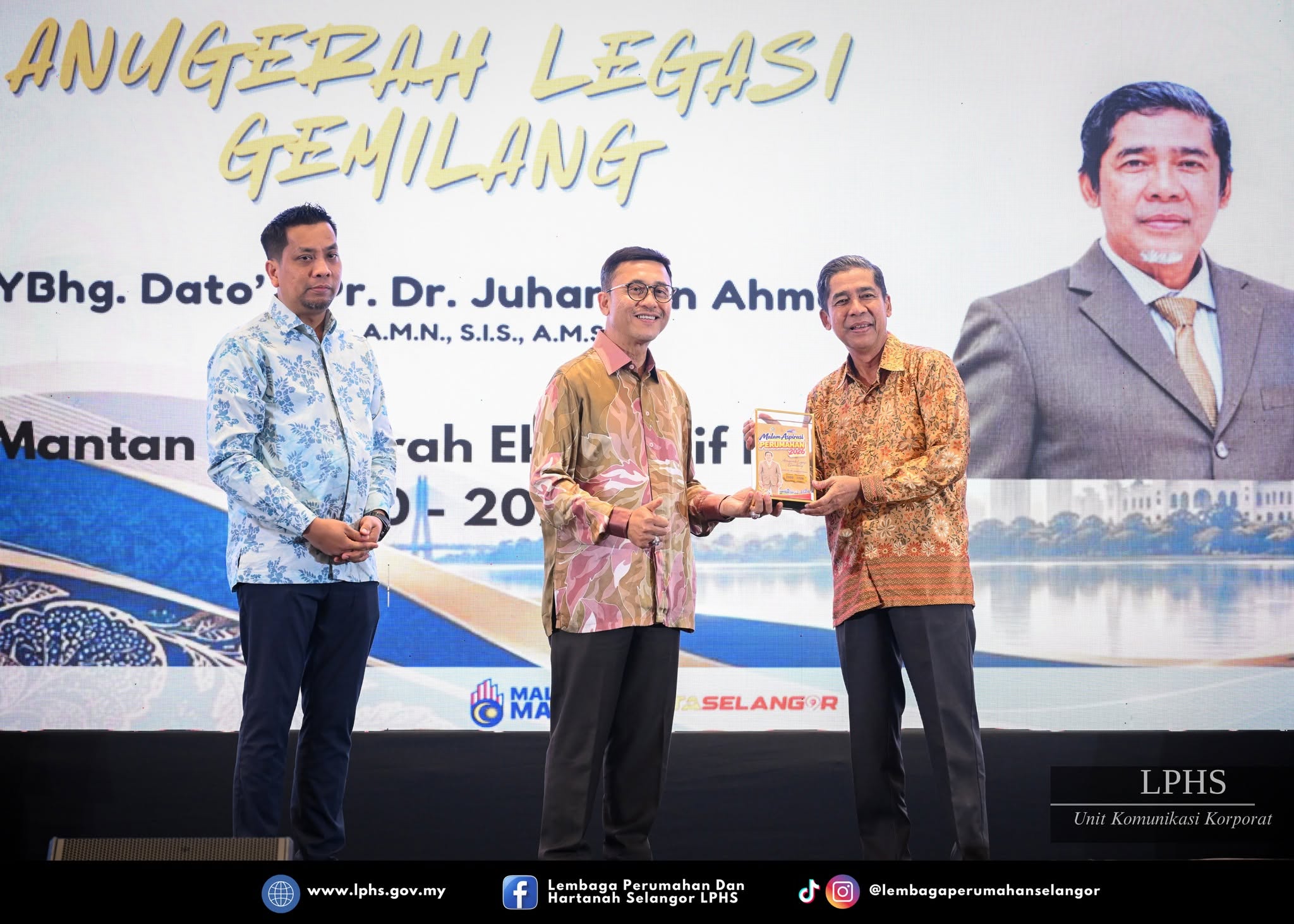 𝗠𝗔𝗟𝗔𝗠 𝗔𝗦𝗣𝗜𝗥𝗔𝗦𝗜 𝗣𝗘𝗥𝗨𝗠𝗔𝗛𝗔𝗡 𝟮𝟬𝟮𝟲