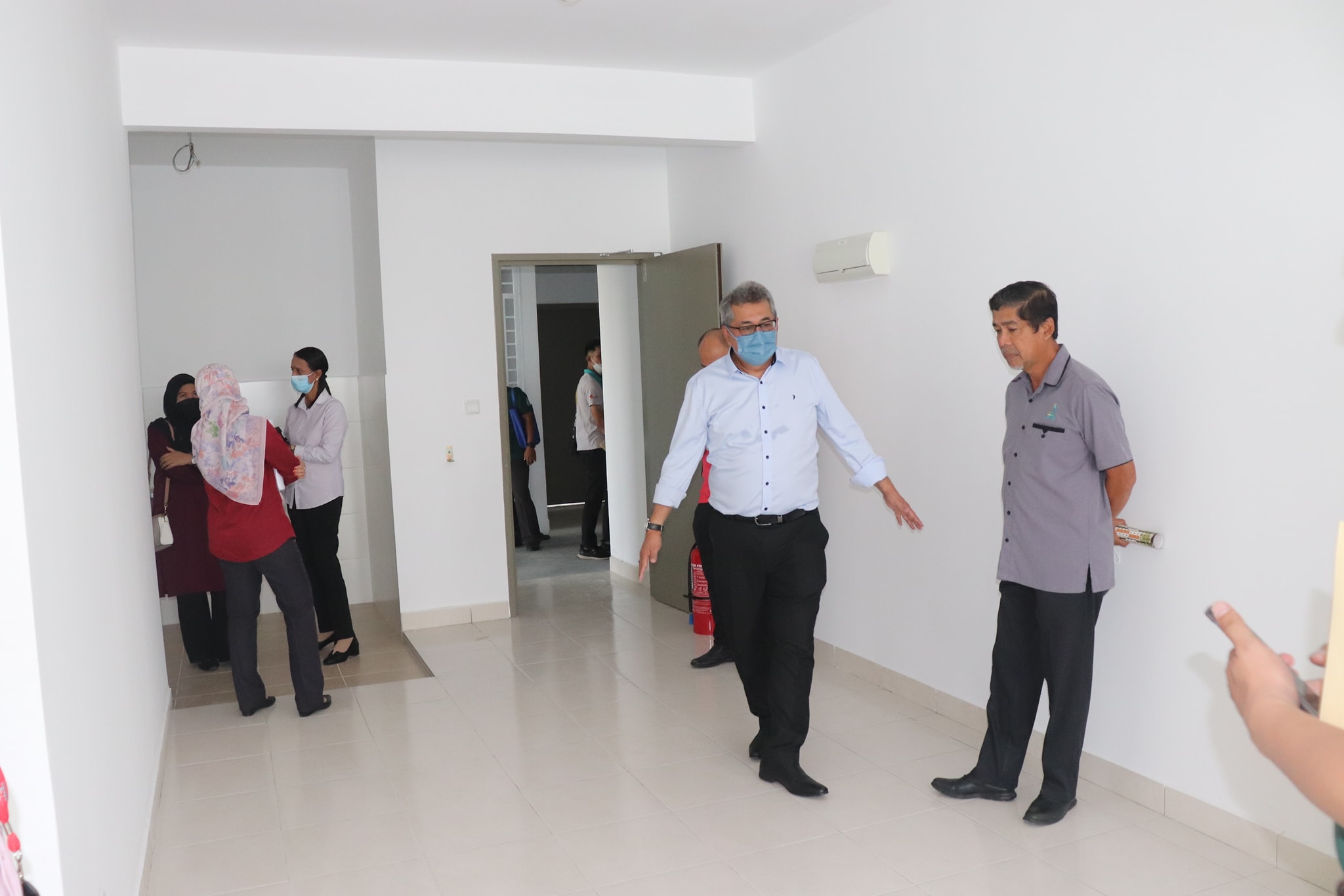 LAWATAN TAPAK BERSAMA PENGARAH EKSEKUTIF LPHS BAGI RUMAH SELANGORKU PANGSAPURI ARONIA (FASA 10) LAWATAN TAPAK BERSAMA PENGARAH EKSEKUTIF LPHS BAGI RUMAH SELANGORKU PANGSAPURI ARONIA (FASA 10) BANDAR PARKLANDS (JENIS D) MUKIM KLANG DAERAH KLANG TARIKH