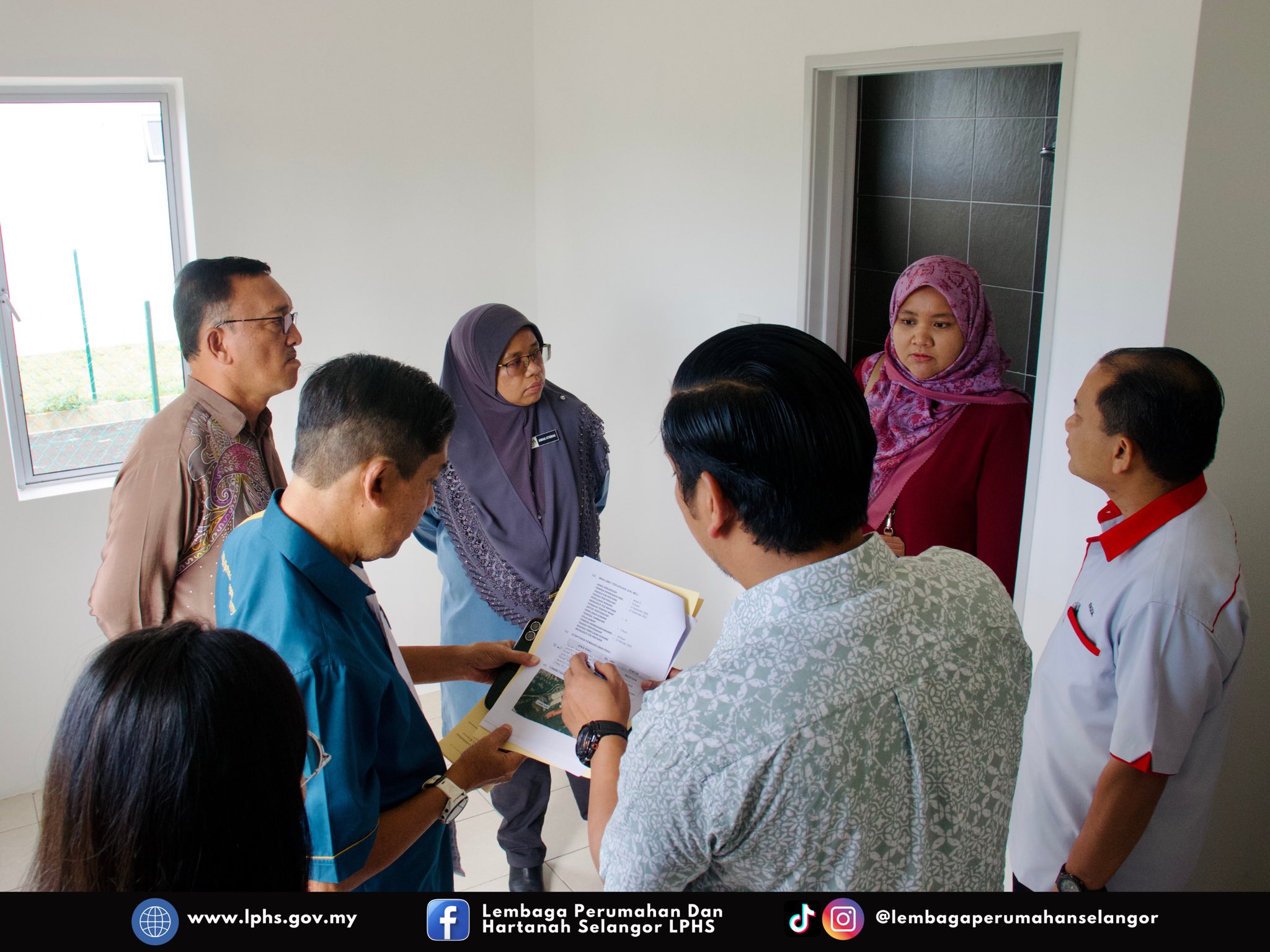 LAWATAN KERJA YB TIMBALAN MENTERI KPKT KE PROJEK PERUMAHAN SWASTA
