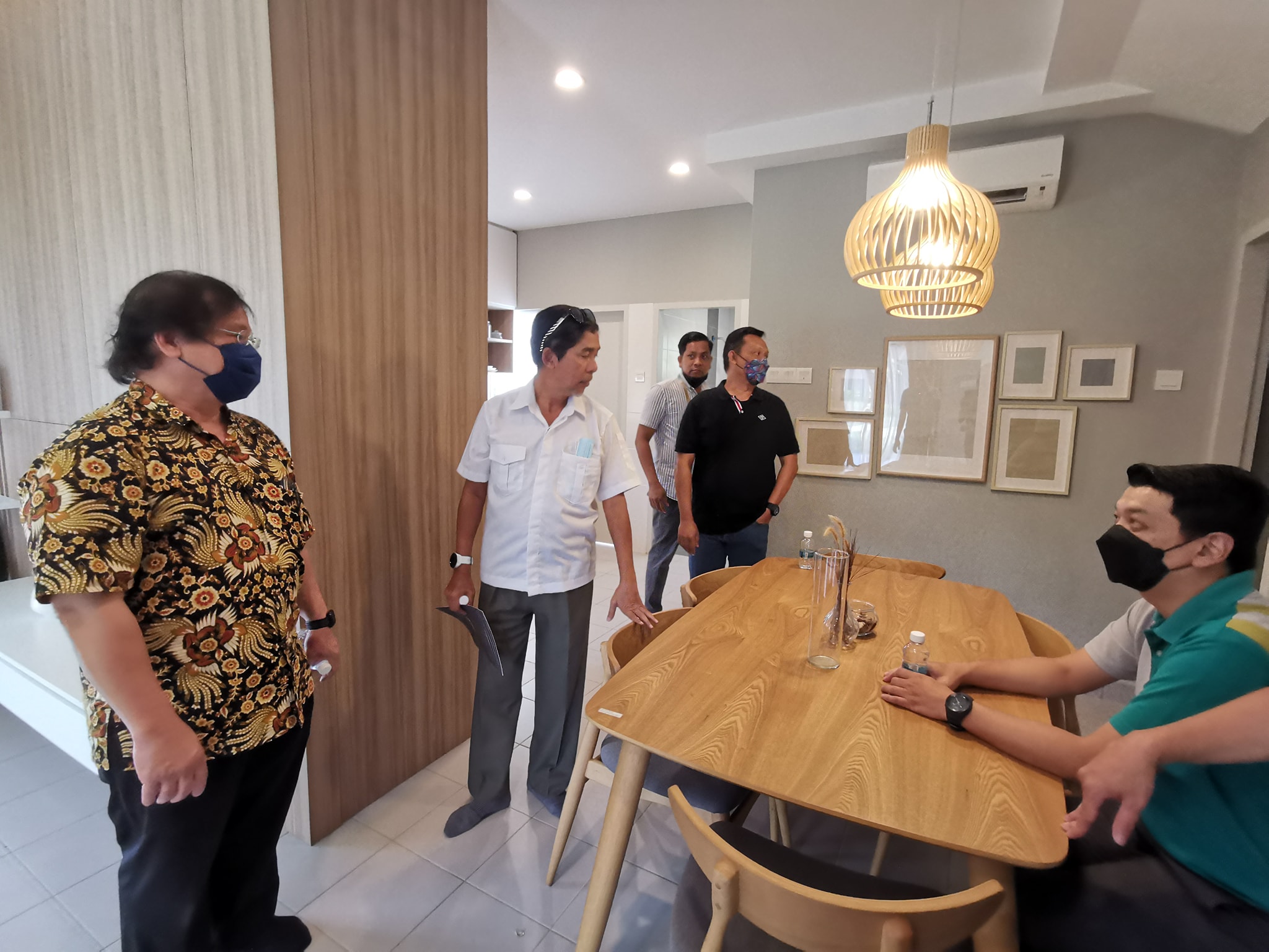 LAWATAN TAPAK BERSAMA PENGARAH EKSEKUTIF LPHS DI DAERAH HULU SELANGOR TARIKH: 2 JUN 2022 (KHAMIS) MASA: 12.00 TENGAHARI TAPAK PROJEK: RUMAH SELANGORKU JENIS B (RUMAH BANDAR 18' X 62') DAN RUMAH SELANGORKU / PPAM (RUMAH TERES 1 1/2 TINGKAT 20' X 55' &